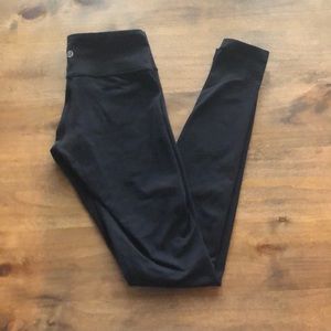 LULULEMON LEGGINGS! BLACK! FULL LENGTH!